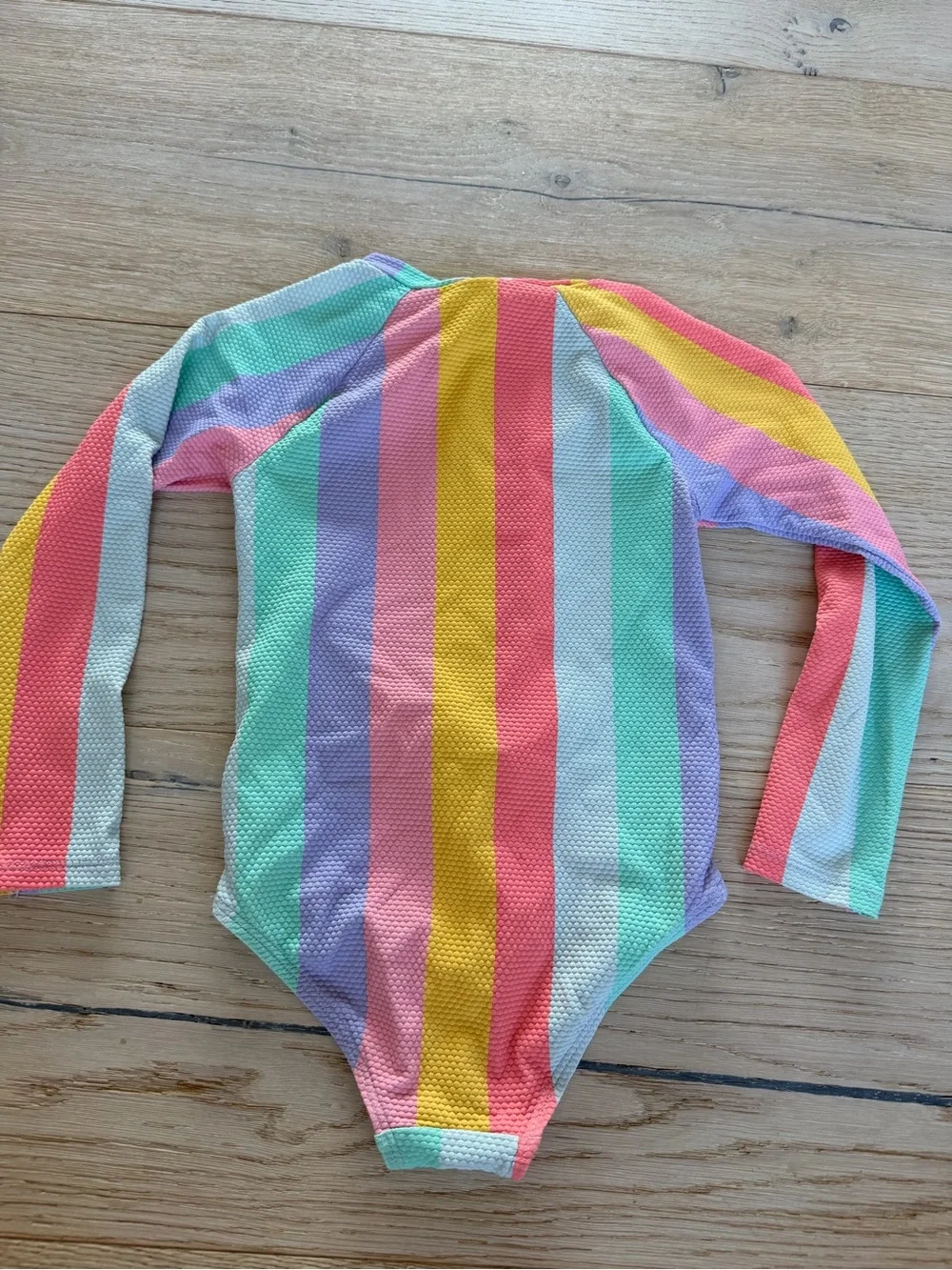 Old navy Kids Long-Sleeve Rainbow Stripe Rashguard Swimsuit - Multicolor